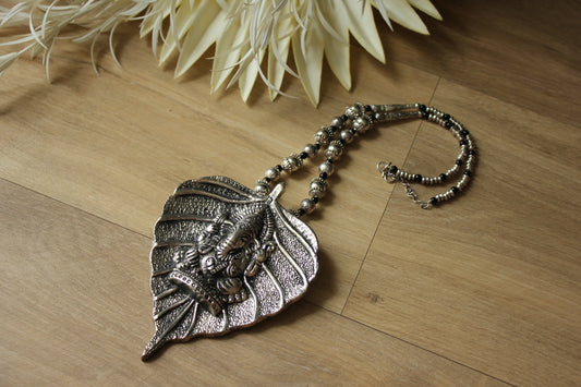 Ganesha Leaf Necklace